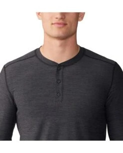 Mountain Hardwear Chill Action Long Sleeve Crew | Shirts & Tops -Comfy Outfit Shop 81VXeKxtpKL. AC SR736920